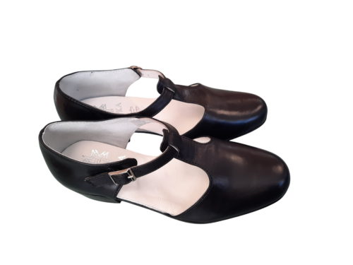 Naiste nahkkingad - tantsukingad